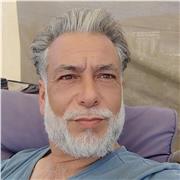 Dr. en Química realiza clases en Química General